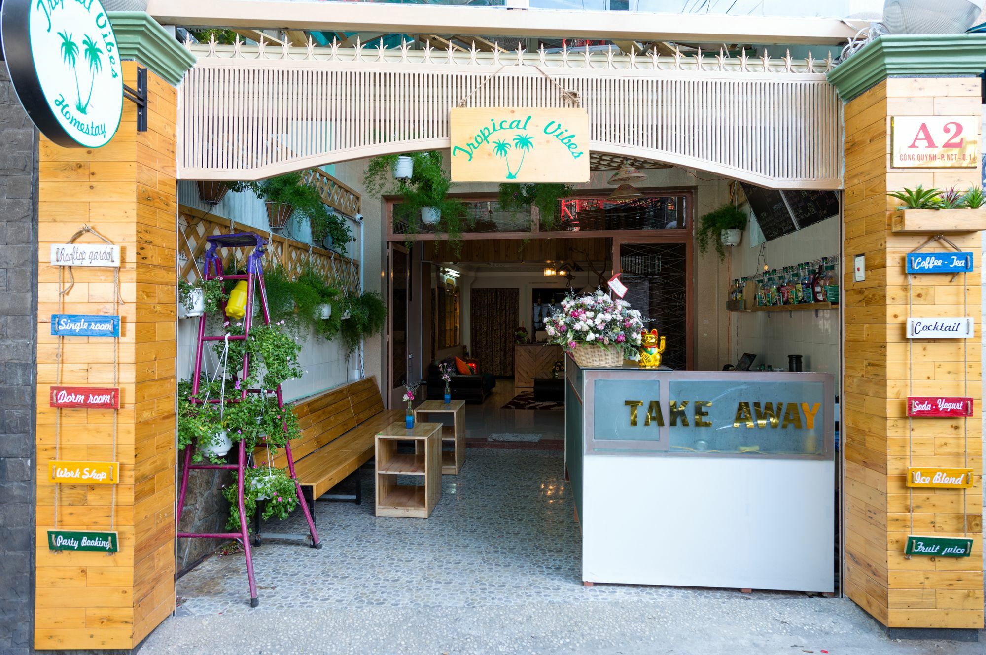 Tropical Vibes Homestay Ho Chi Minh City Exterior photo